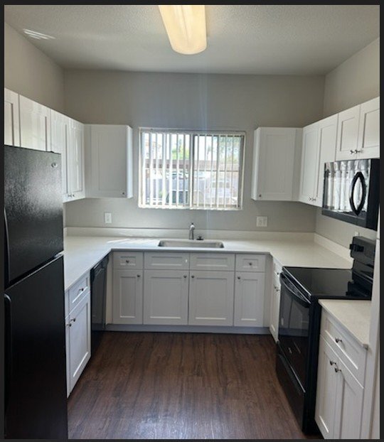 Building Photo - 1941 S Pierpont