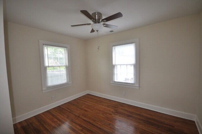 Building Photo - 505 Pyke Rd