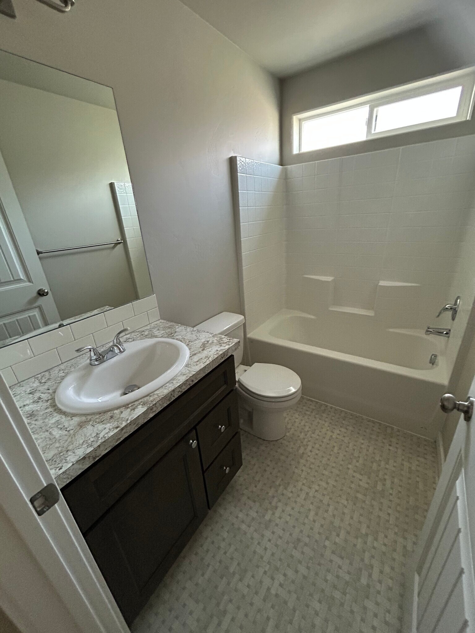 Building Photo - 1008 Frank Henry Rd