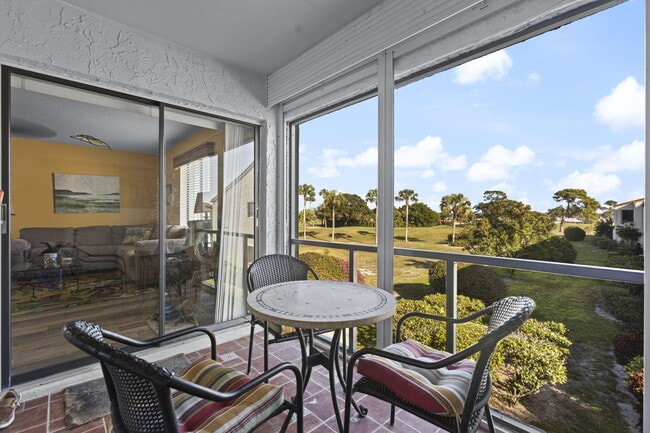 Building Photo - 5473 SE Miles Grant Rd