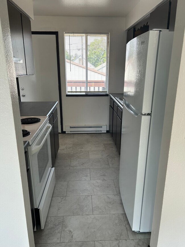 Building Photo - Fantastic Opportunity To Call This Wonderful Property Home!!!