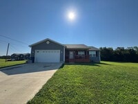 Building Photo - 25 Mandan Ct