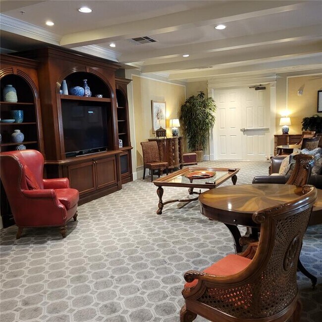 Building Photo - 1064 N Tamiami Trl