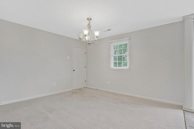 Building Photo - 1420 Knight Ave