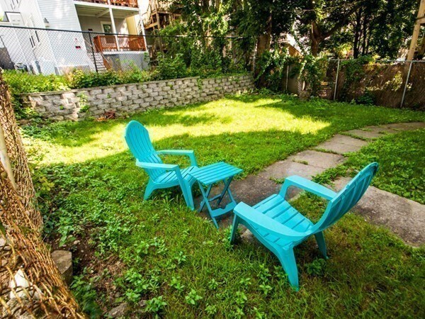 Building Photo - 18 Egleston St