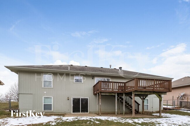 Building Photo - 2211 Glenside Rd