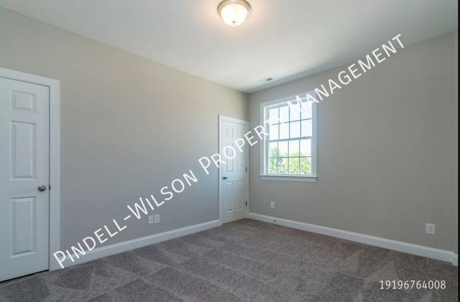 Building Photo - 1515 Gathering Park Circle