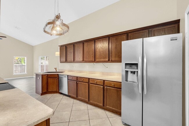 Building Photo - 1422 Saffron Trail