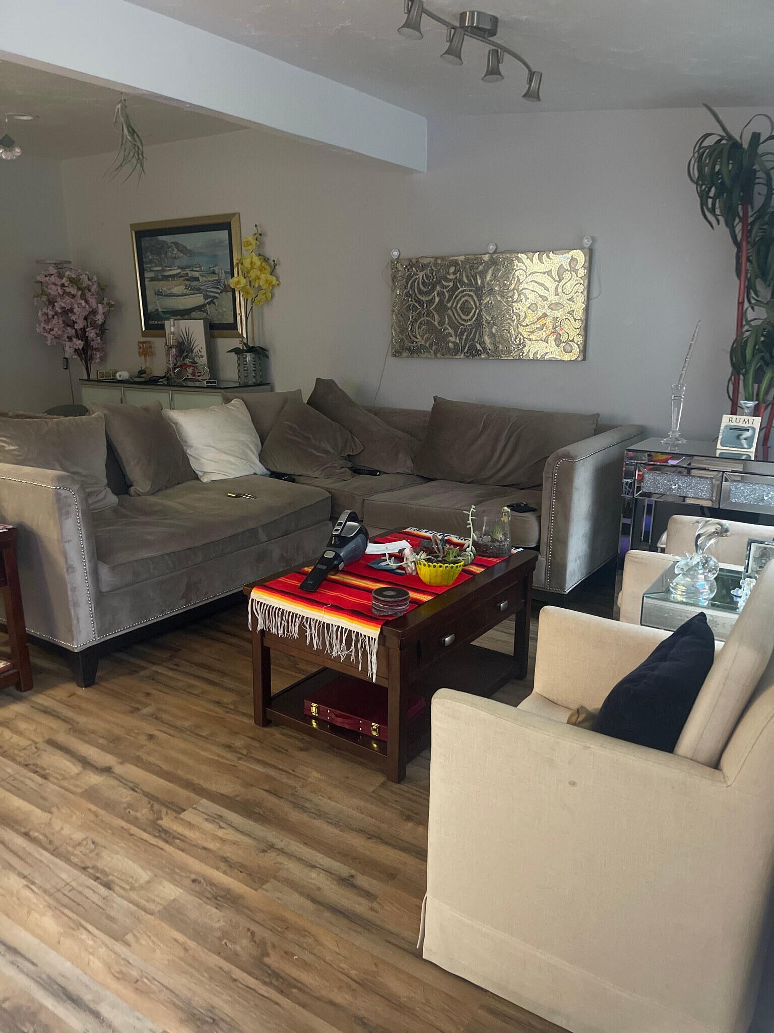 Building Photo - 1034 Avenue A