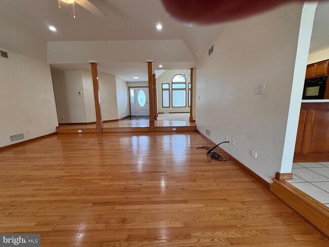 Building Photo - 3223 Halltown Rd