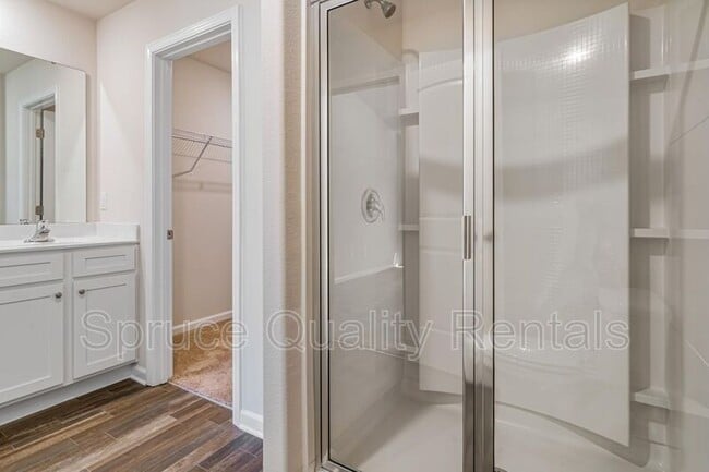 Building Photo - 2203 Lagganmore Dr