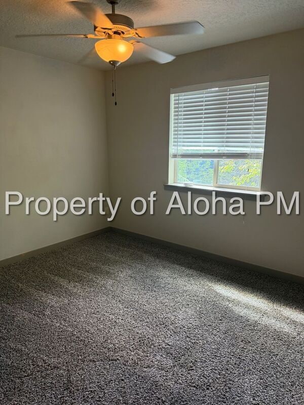 Building Photo - 2138 Myers Pl S