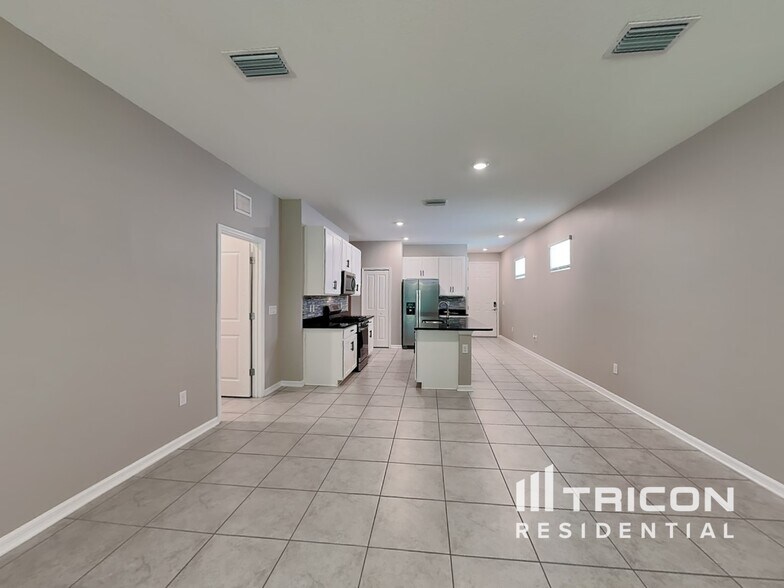 Building Photo - 5850 Bungalow Grove Ct