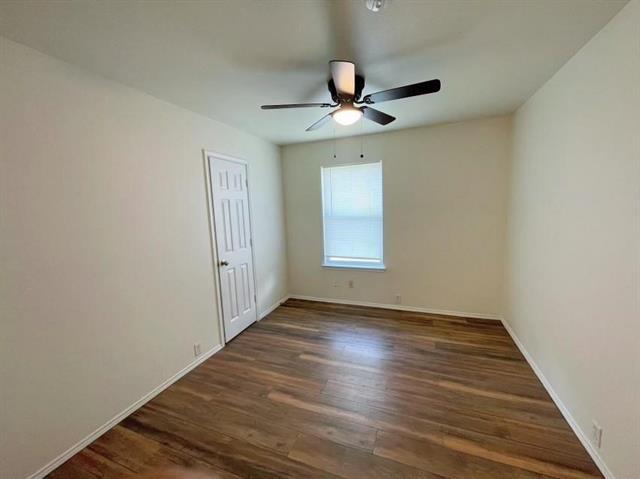 Building Photo - 1810 Oak Hl Dr