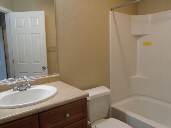 Building Photo - Reno Rental Finders -3118 Sterling Ridge Cir Sparks, NV 89431