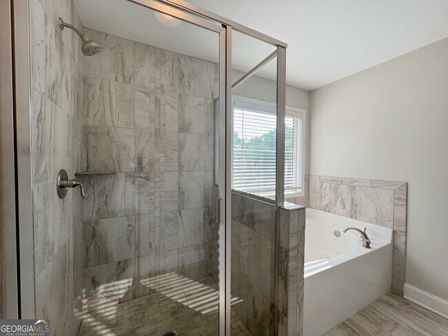 Building Photo - 1721 Cobblefield Cir