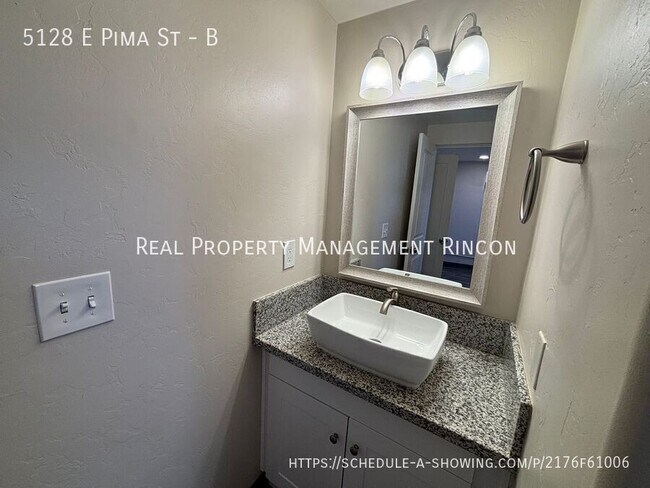 Building Photo - 5128 E Pima St