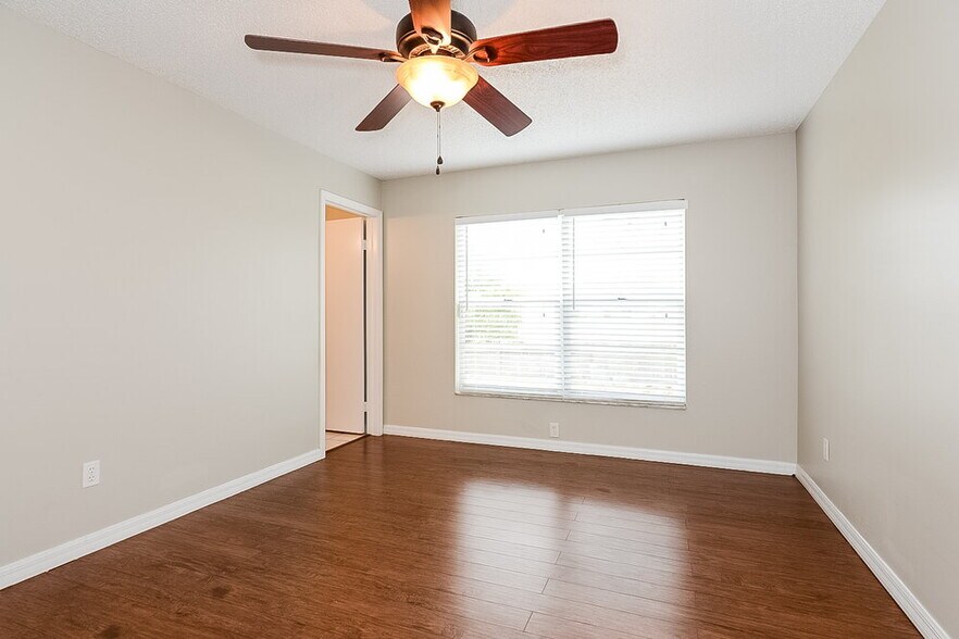 Building Photo - 1822 Coyote Pl