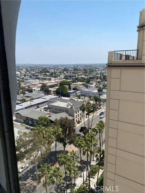 Building Photo - 800 E Ocean Blvd