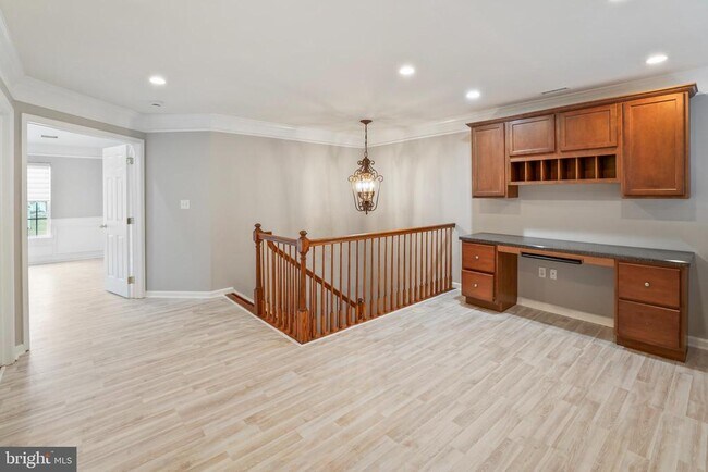 Building Photo - 149 Westbrook Dr