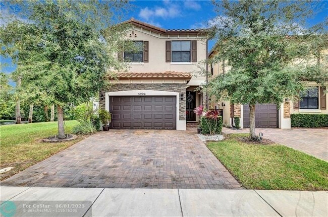 Primary Photo - 5906 NW 46th Ln