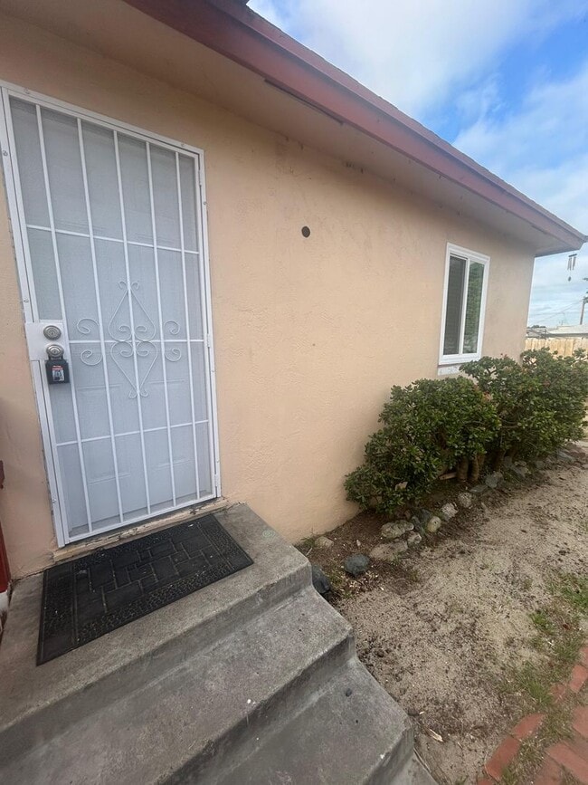 Building Photo - 522 Jefferson Ave