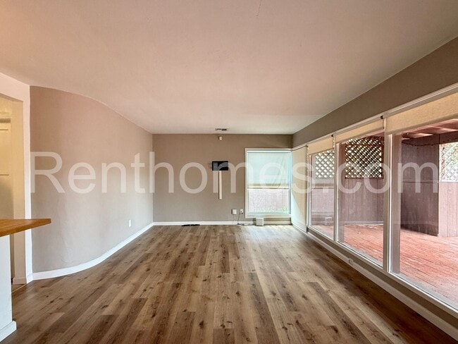 Building Photo - 3382 52nd St