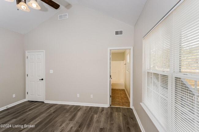 Building Photo - 13024 Bessels Blvd