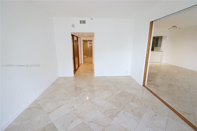 Building Photo - 201 Crandon Blvd