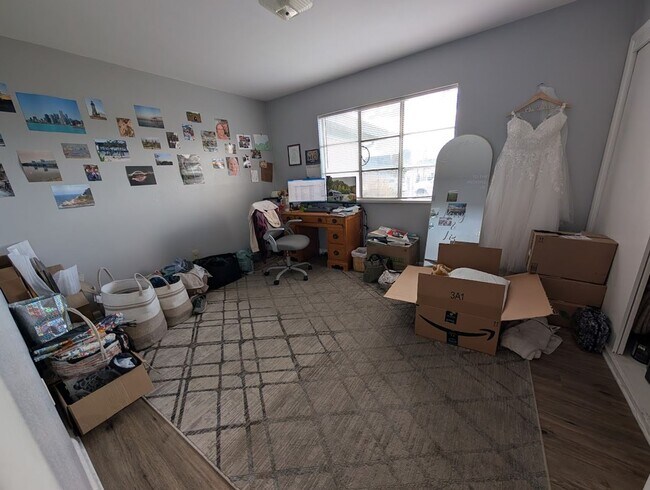 Building Photo - KF2