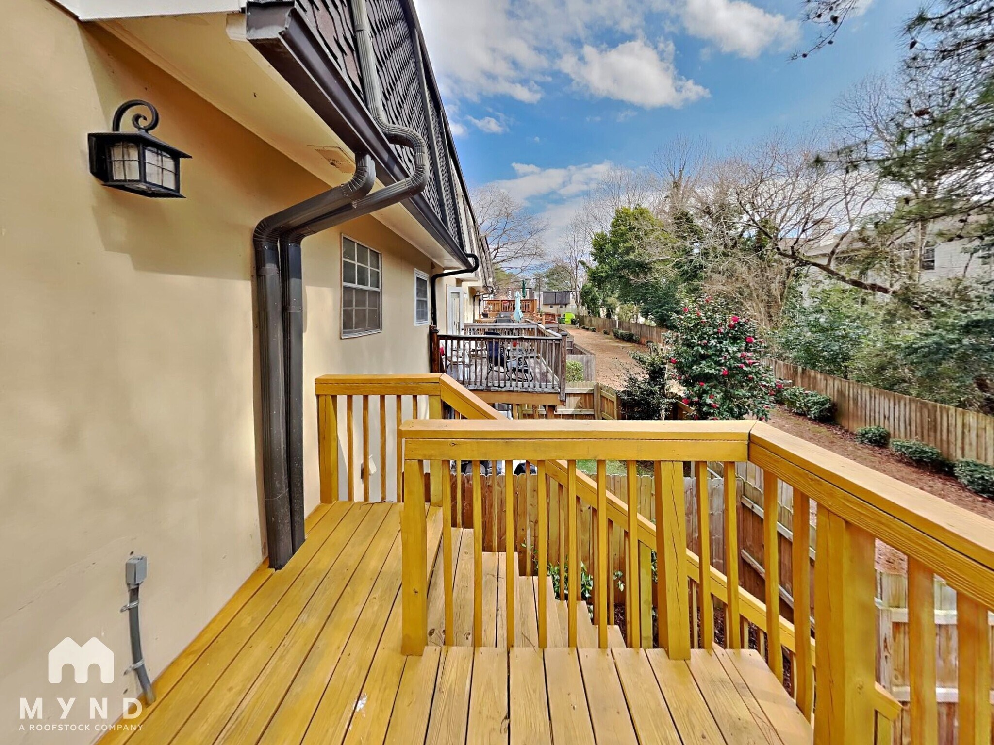 Building Photo - 6608 Park Ave