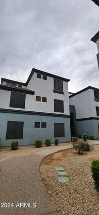 Building Photo - 3848 N 3rd Ave