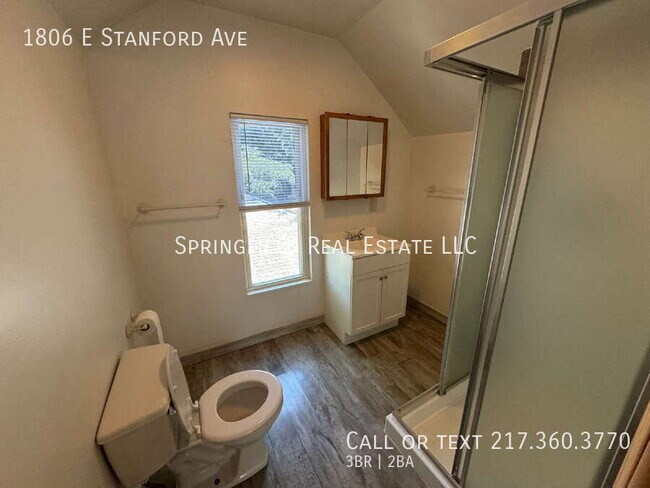 Building Photo - 1806 E Stanford Ave