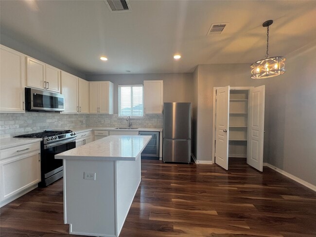 Building Photo - 13403 Myrtle Park Ln