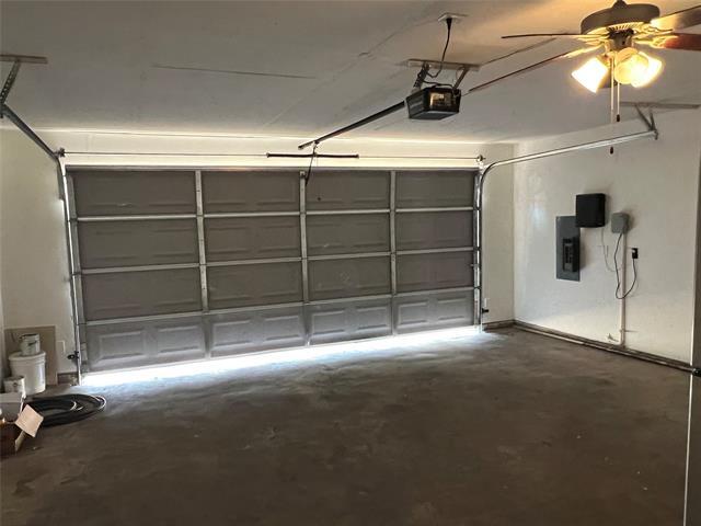 Building Photo - 1014 Holly St