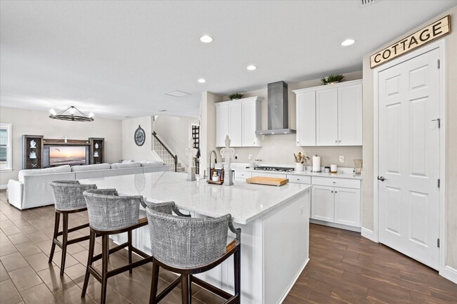 Building Photo - 5709 Silver Sun Dr