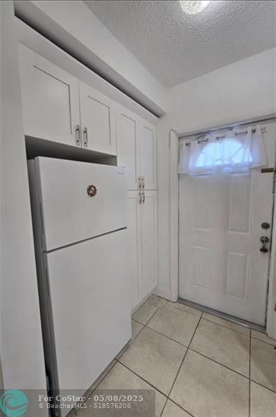 Building Photo - 251 S Golf Blvd
