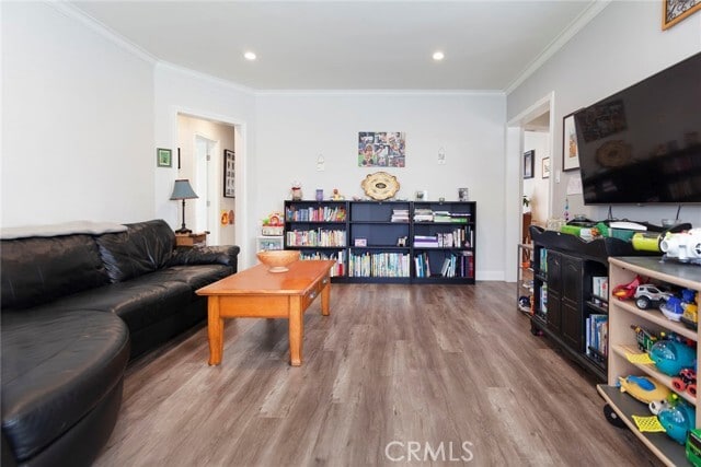Building Photo - 4856 Riverton Ave