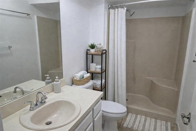 Building Photo - 4367 White Pine Ave