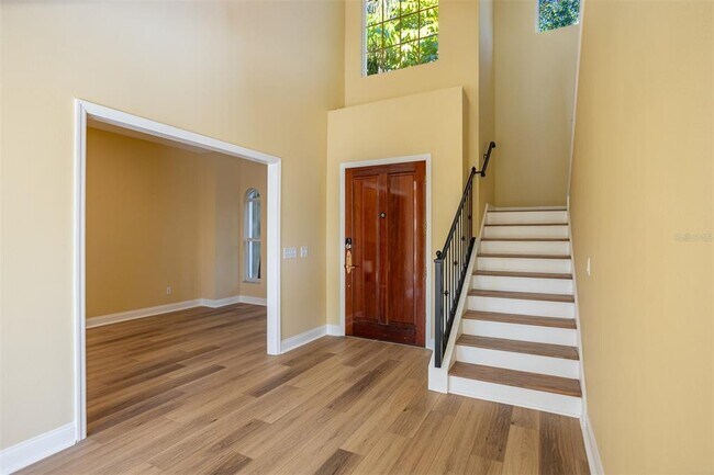 Building Photo - 3204 W Empedrado St