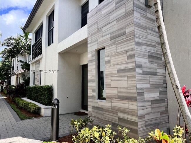 Building Photo - 8281 NW 48th St