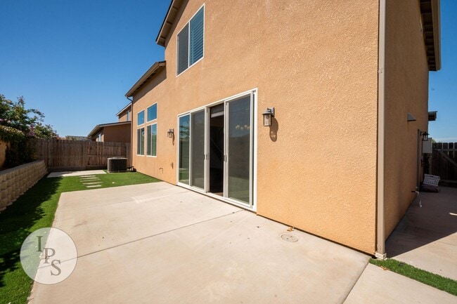Building Photo - Fresno Westside Home, 4BR/3BA, Built 2019 ...