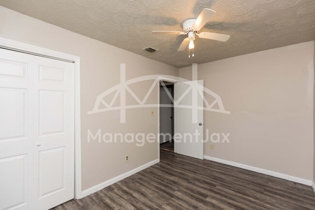 Building Photo - 2055 Talladega Rd