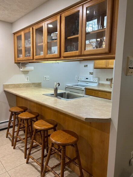 Building Photo - 4210 Mitchell Creek Dr