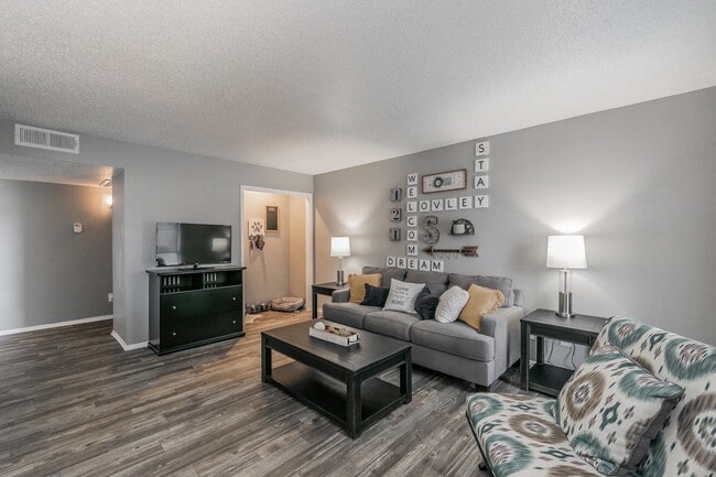 Floorplan - STATION 121 at Town Center Apartments