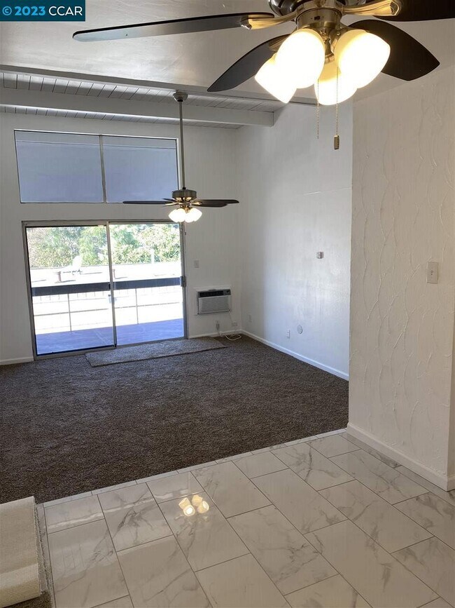 Building Photo - 1591 Ellis St