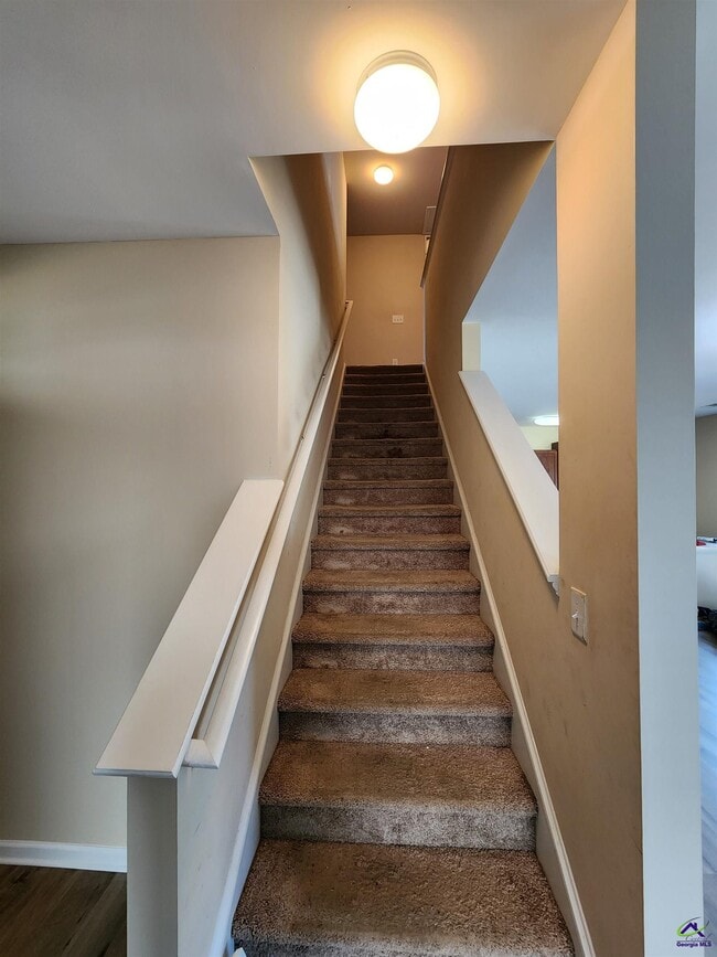 Building Photo - 223 Flowing Meadows Dr
