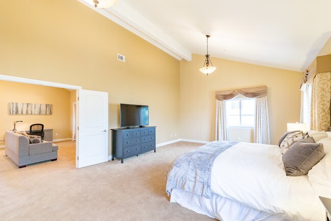 Building Photo - 1805 Speyer Ln