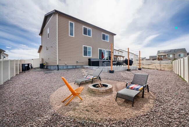 Building Photo - 8262 Buffalo Horn Dr