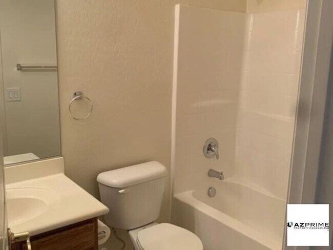 Building Photo - Beautiful house for rent